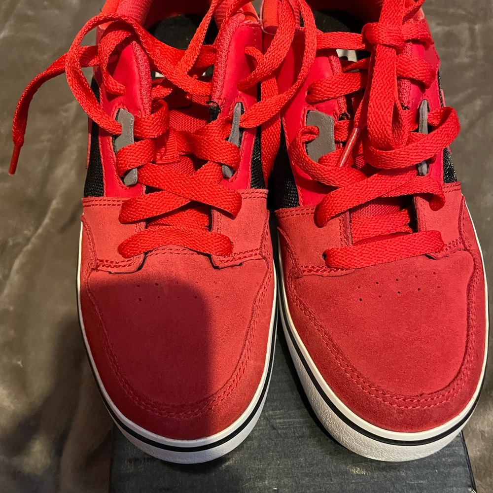 Nike SB Red Size 5 in Kids